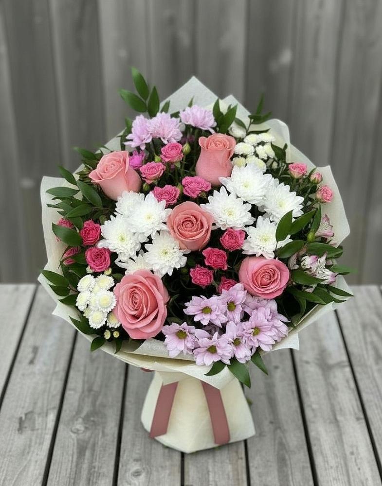 Букет цветов из: Альстромерии, Гвоздики, Розы и Хризантемы в Дмитровское
