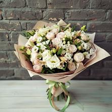 Букет цветов из:  Альстромерии, Розы и Хризантемы в Дмитровское