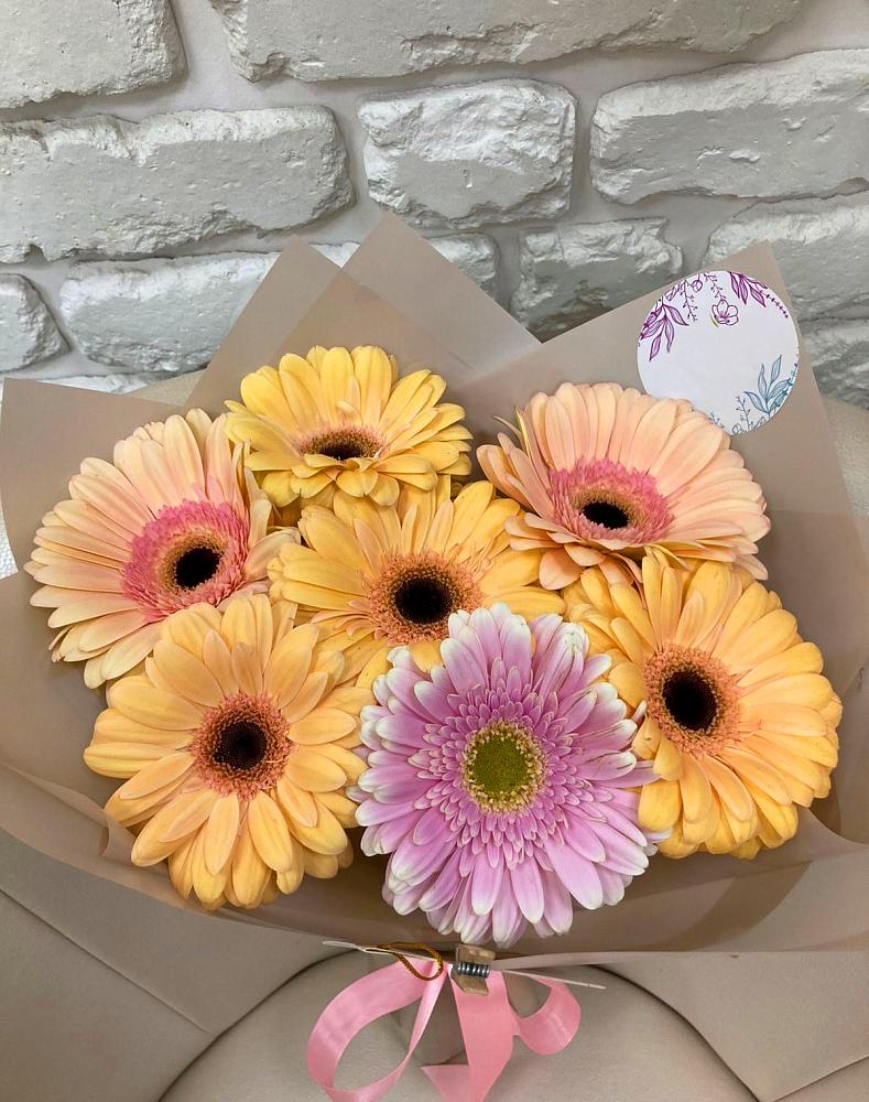 Букет цветов из: Герберы в Дмитровское