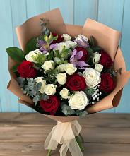 Букет цветов из:  Розы и Альстромерии в Дмитровское