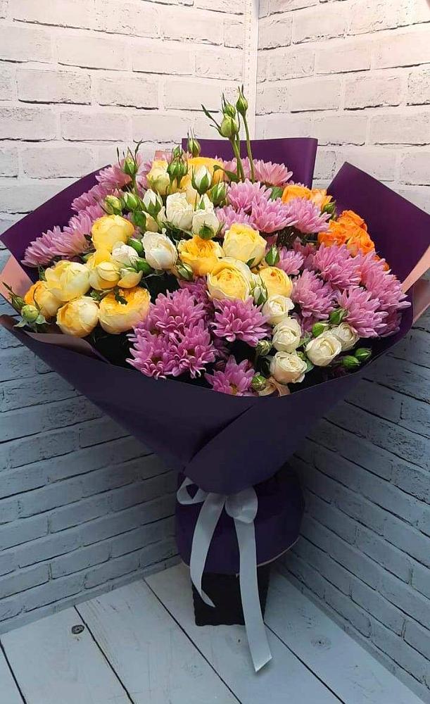 Букет цветов из: Хризантемы и Розы в Дмитровское