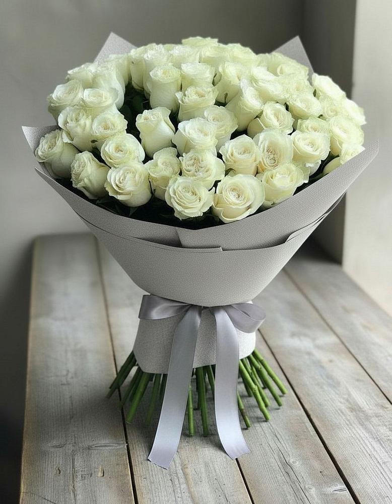 Букет 35 Белых роз в Дмитровское