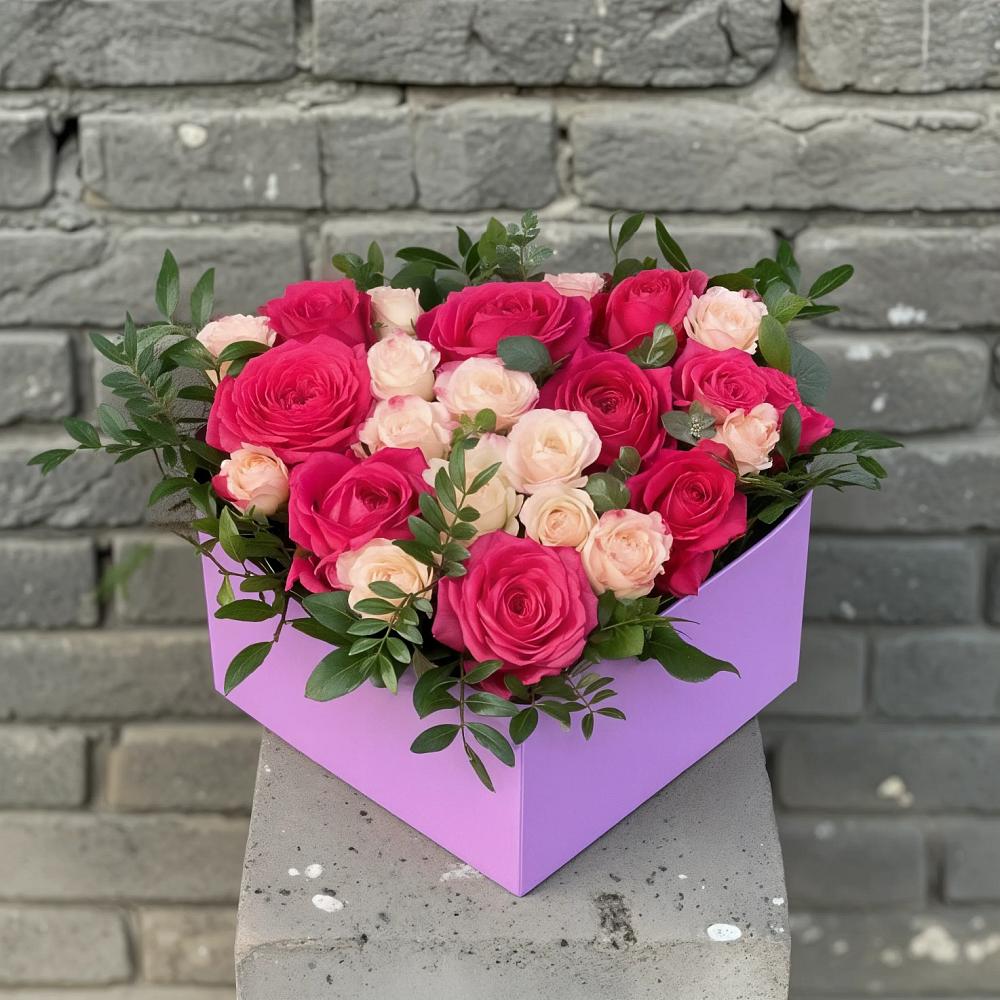 Цветочная композиция из Розы в коробке в Дмитровское