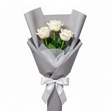 Букет 3 белые розы в Дмитровское